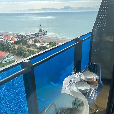 1-Bedroom Studio Apartment In Orbi City - Side Seaview Batumi Exteriör bild
