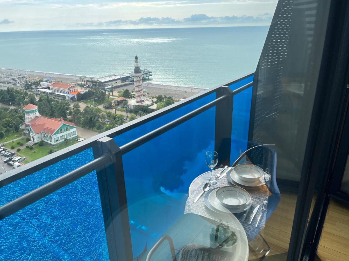 1-Bedroom Studio Apartment In Orbi City - Side Seaview Batumi Exteriör bild